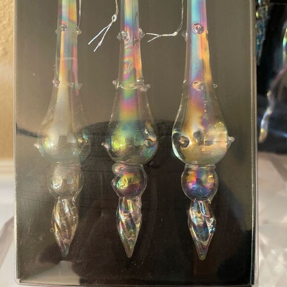 Robert Stanley Glass Iridescent Icicle Ornaments set of 6 New in Package - Picture 7 of 10